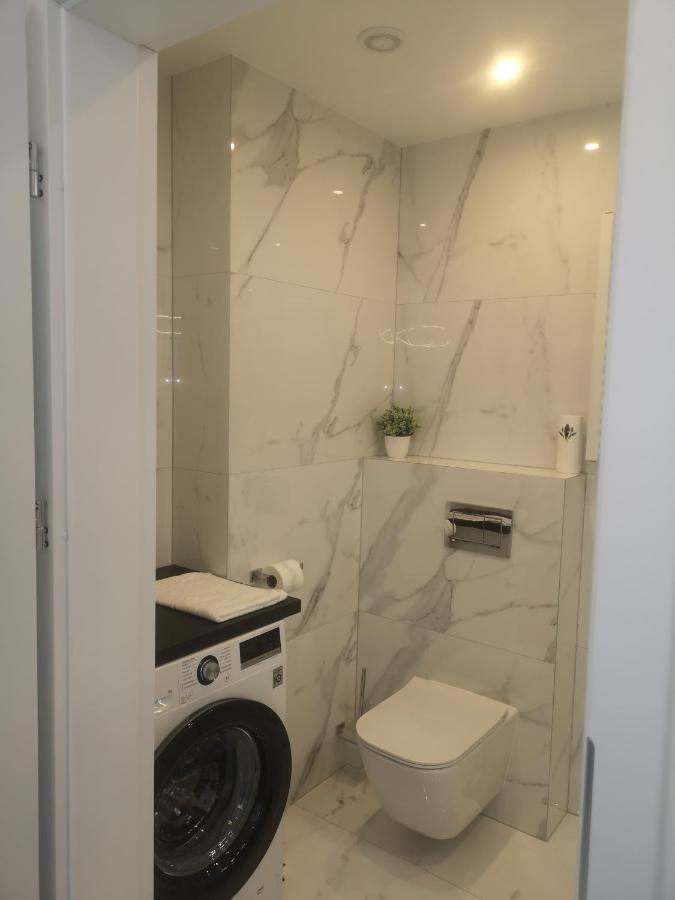 Apartament Z Widokiem Na Morze W Kompleksie Hevenia Rewal Dış mekan fotoğraf